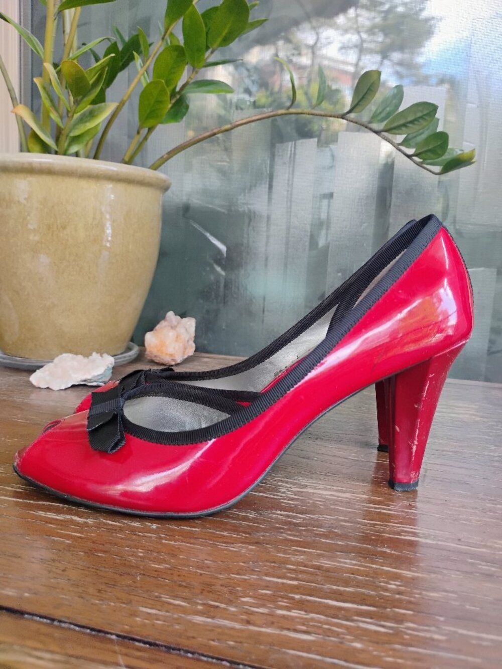 Anne Klein AKDREAMS Red & Black Peep Toe Heels Pumps 8.5M
